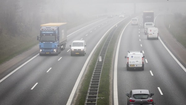Kraftige opbremsninger giver farlige situationer