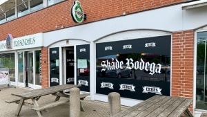 Skåde Bodega er nu det billigste værtshus, der er til salg i Aarhus: 190.000 kroner er prisen. Tidligere på ugen blev det billigste, til en krone, solgt i Skolegade. Foto: Restaurant Mægleren