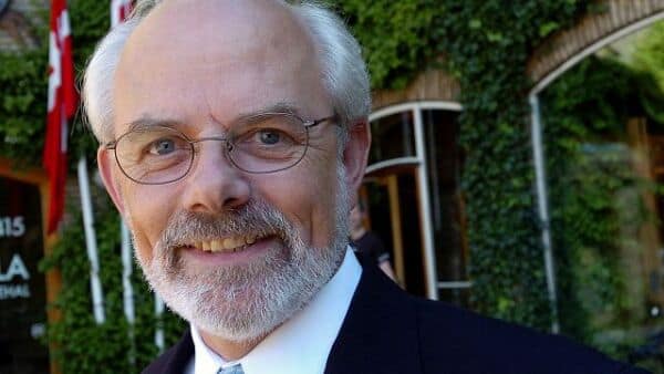 Lauritz B. HolmNielsen 63 år stiften.dk
