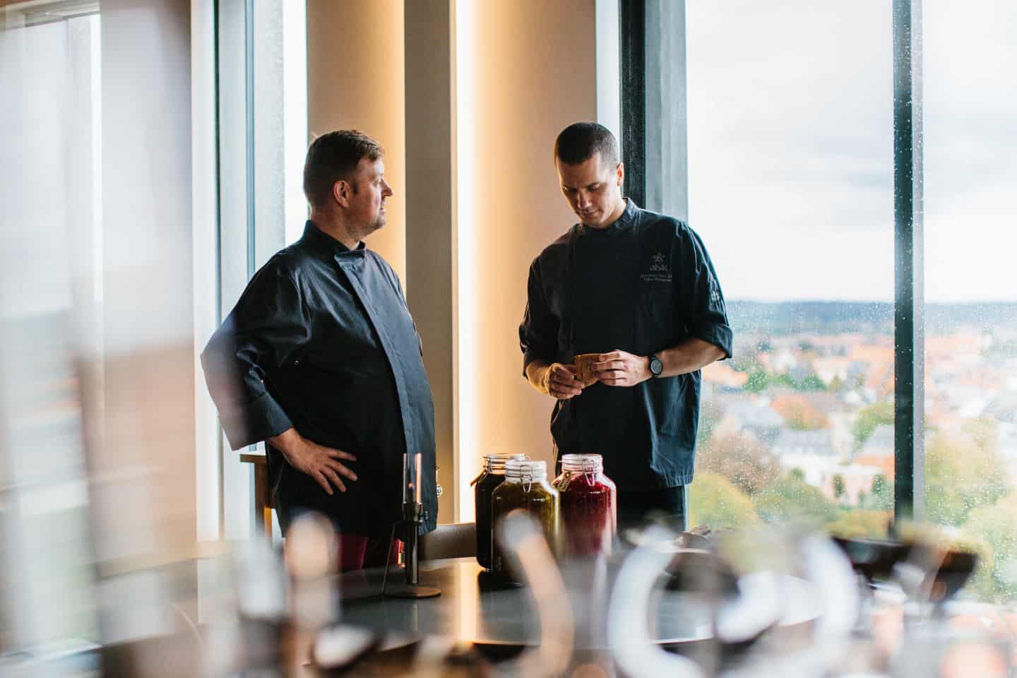 Jesper Koch og Syttende gør det: Sønderborg-restaurant får en Michelin-stjerne |