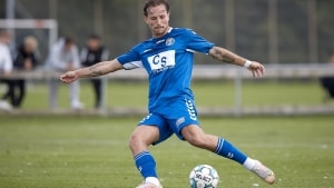 Mathias Bonde spillede hele kampen på den centrale midtbane og ramte blandt andet overliggeren direkte på hjørnespark. Arkivfoto: Ole Nielsen.