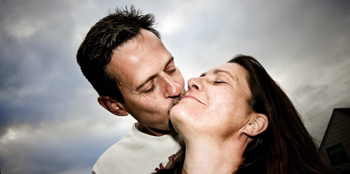 opstart dating site