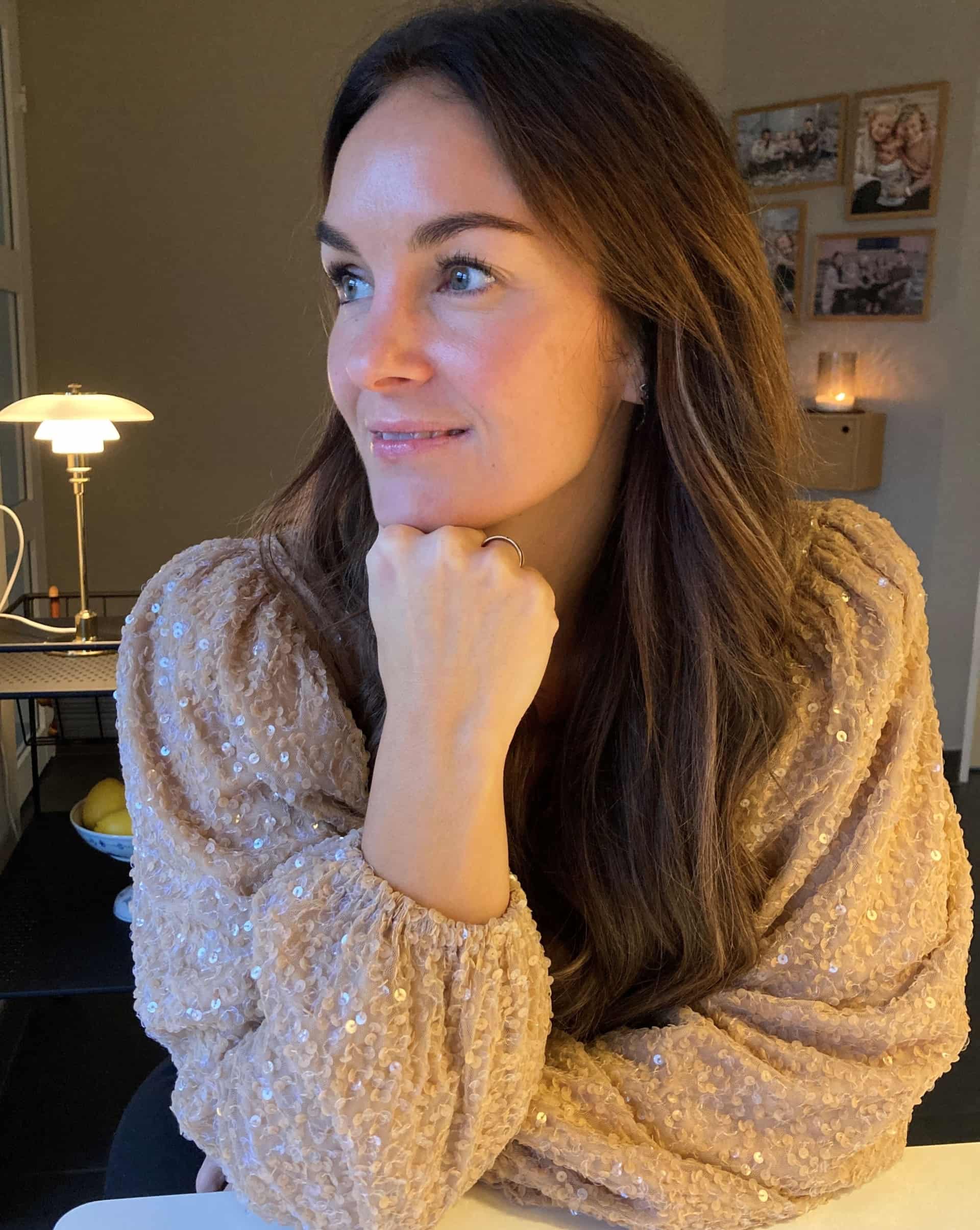 56.000 griner med, når Rikke tager pis på sig selv og lidt på os