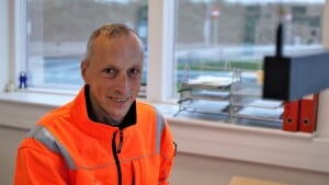 Berto Liljensøe er ovenud tilfreds med genbrugspladsen i Faaborg. Foto: Kasper Buur Nielsen