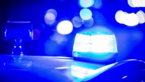 En natlig politijagt i Tilst endte med en lang række sigtelser til en 21-årig mand og en beslaglæggelse af bilen han kørte i. Arkivfoto: Mads Claus RasmussenScanpix
