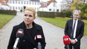 Repræsentanter fra de politiske partier møder til forhandlinger om en ny regering i Danmark i statsministerens embedsbolig, Marienborg. Foto: Nikolai Linares/Ritzau Scanpix