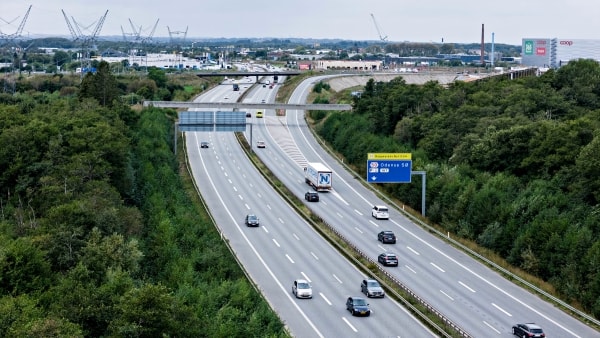 Hul i motorvejen ved Odense