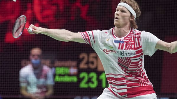 Udtagelse af 16 danske badmintonspillere til verdensmesterskabet i Danmark bekræftet.