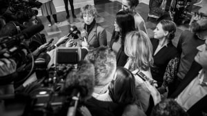 Line Barfod møder pressen på Københavns Rådhus efter kommunalvalget natten til onsdag den 17. november 2021. Foto: Mads Claus Rasmussen/Ritzau Scanpix
