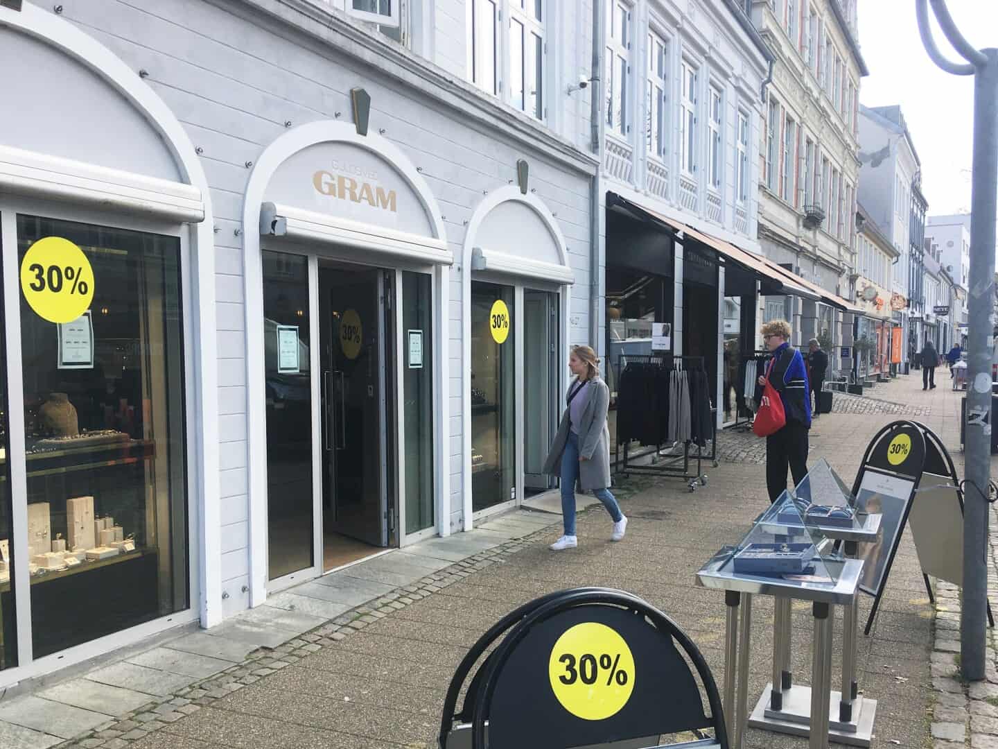 for ikke at nævne Distraktion Ydmyghed Eksklusiv guldsmed flytter: Kun plads til én butik af den slags mellem  Aarhus og grænsen | hsfo.dk