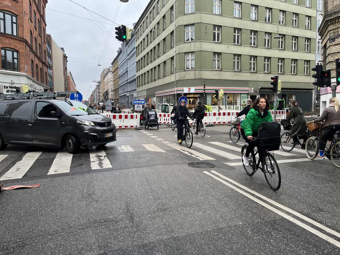 鍔 slutningen abort Central vej på Nørrebro bliver til cykelgade: Bilisterne skal holde tilbage  | kobenhavnliv.dk