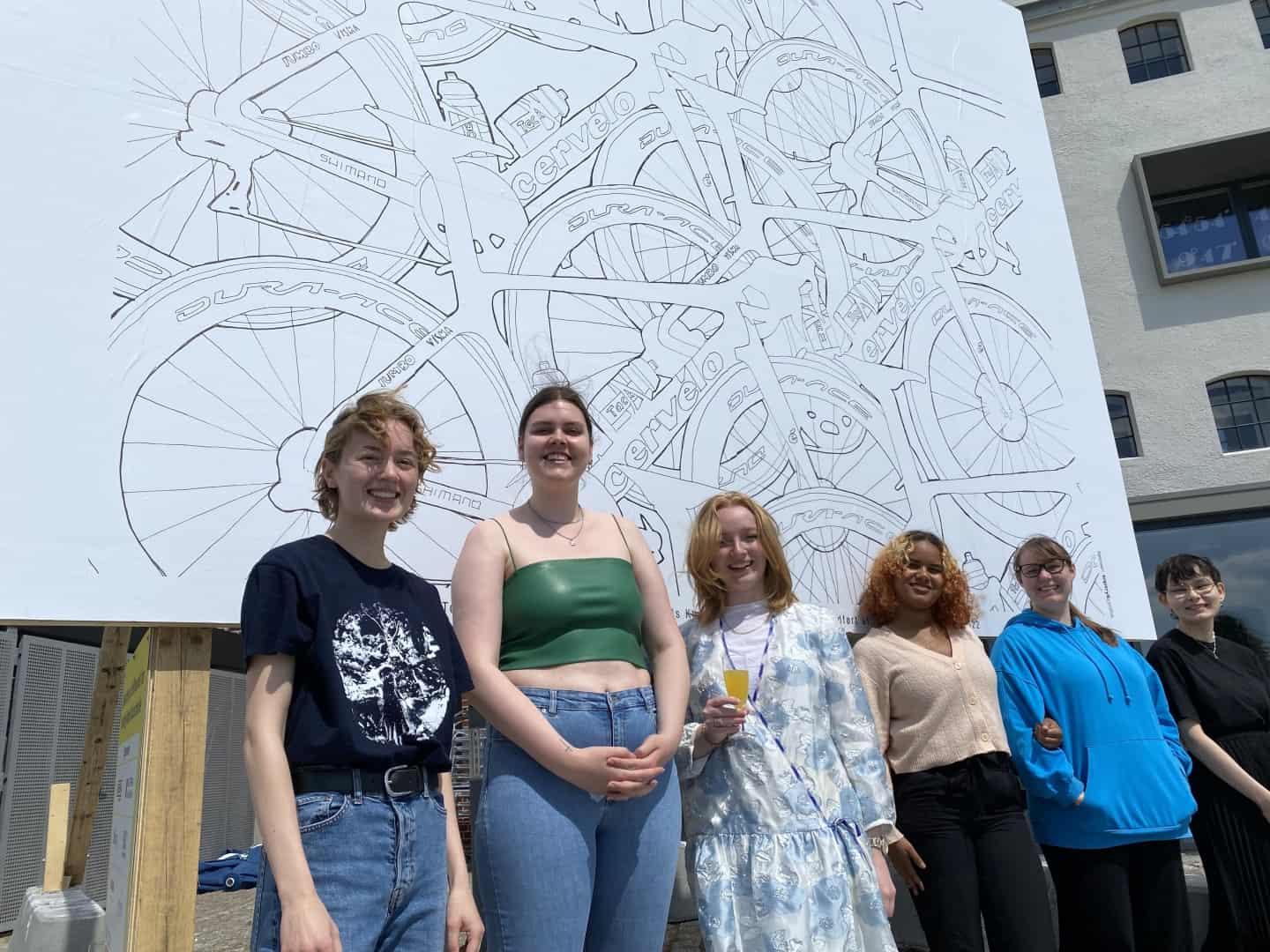 Tidsplan bombe ensom Unge kunstnere præsenterede Tour de France-projekt | jv.dk