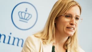På vegne af regeringen kommenterer økonomiminister Stephanie Lose afrapporteringen fra ekspertgruppen for en grøn skattereform og det videre arbejde i Grøn trepart, i Økonomiministeriet onsdag den 21. februar 2024. Foto: Thomas Traasdahl/Ritzau Scanpix