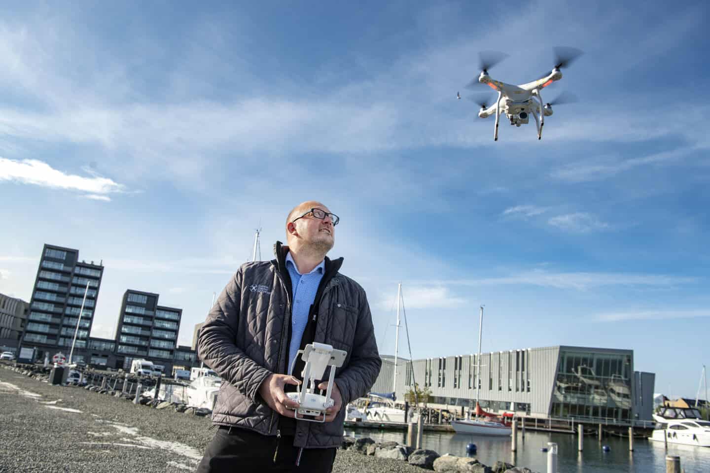 First-mover i et nyt luftrum: Ulrik fra Middelfart har gjort droner til sin levevej |