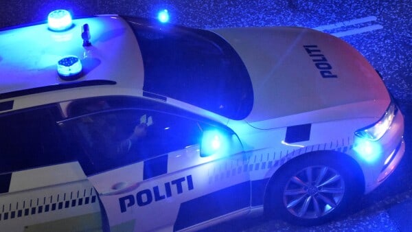 Blå blink foran sygehus: Stor politiaktion på OUH