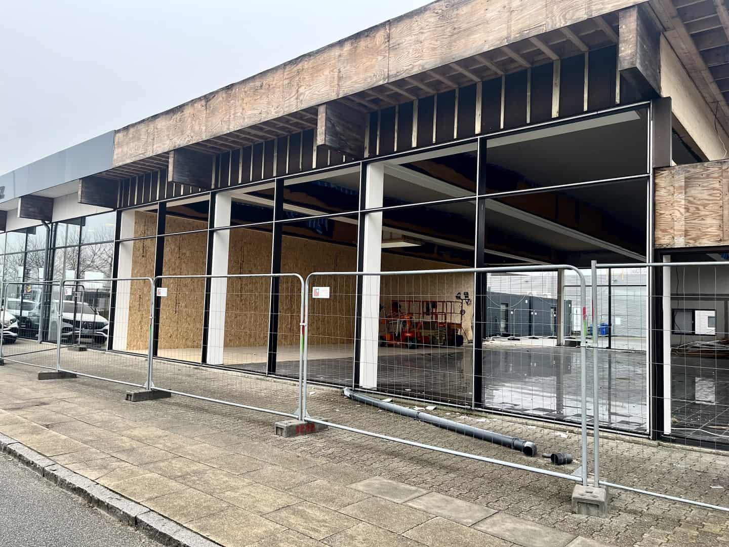 Ombygning af bilhuset Bent Pedersen i Esbjerg