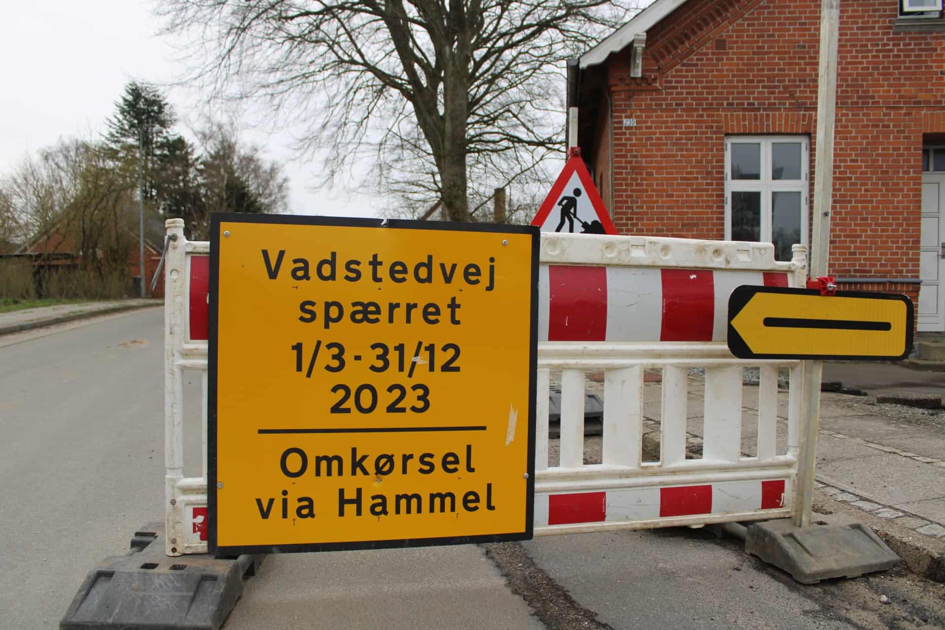 Vejen mellem og Hammel er spærret året ud Der er en mening