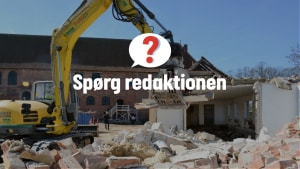 To gule bygninger på Slotsholmen i Nyborg blev revet ned for at give plads til en ny formidlings- og udstillingsfløj og en ringmur. Foto: Niels Andreasen