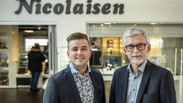 27-årig over guldsmedebutik | dagbladet-holstebro-struer.dk