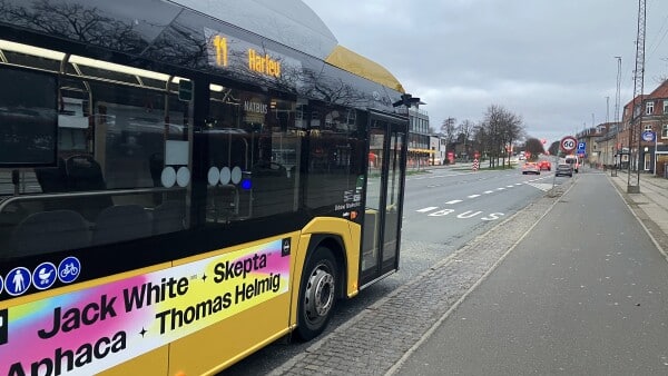 Kritik af forsøg med billige busbilletter: - Det er simpelthen ikke i orden