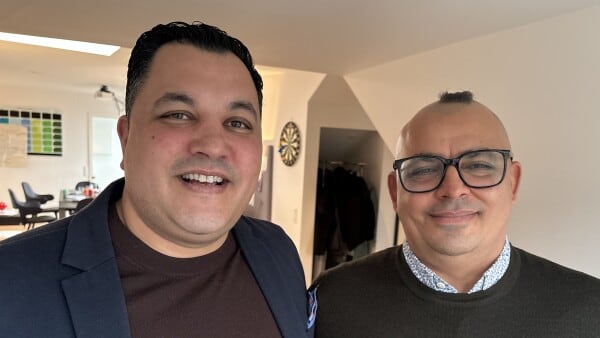 De var på vild flugt: Slagteren og fodboldvennerne i Jylland gav dem et nyt liv