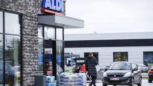 Den tyske dagligvarekæde Aldi trækker sig fra det danske marked. Rema 1000 overtager 114 af Aldis 188 butikker i Danmark. Arkivfoto: Bo Amstrup