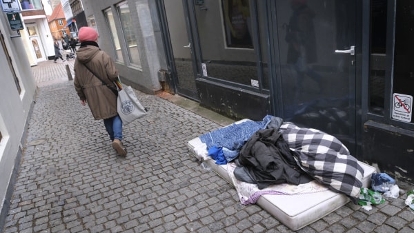 Støtten slår revner: Hård kritik af gigantisk spareplan