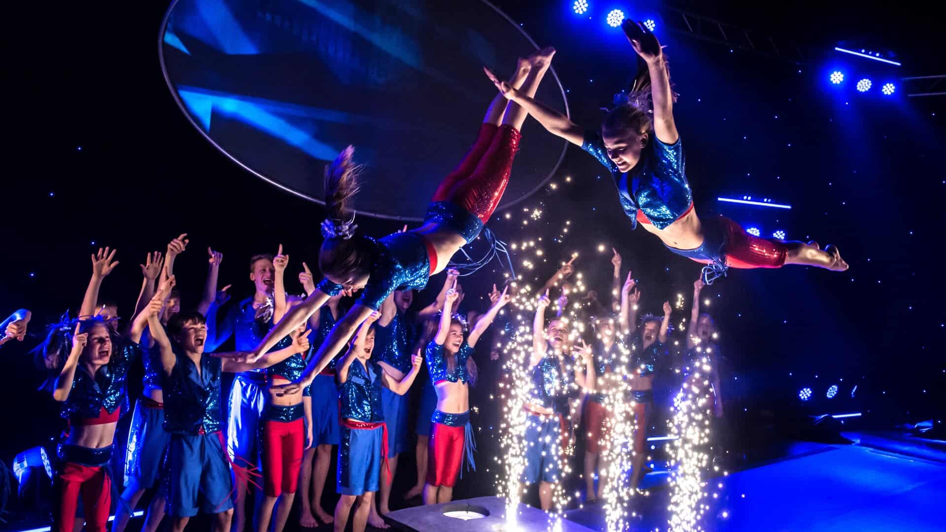 vind-billetter-til-flying-superkids-ugeavisen-dk