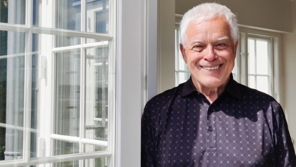 81-årige Benny har overskud på 20 millioner: Så mange penge trækker han ud til sig selv