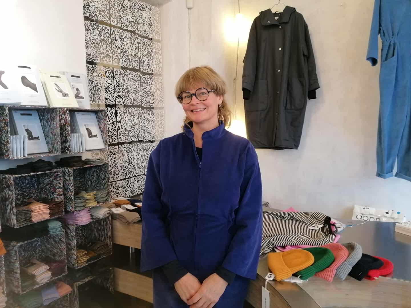 lokal tøjbutik er Friday det nye sort: - Vi vil ikke bidrage til overforbrug kobenhavnliv.dk