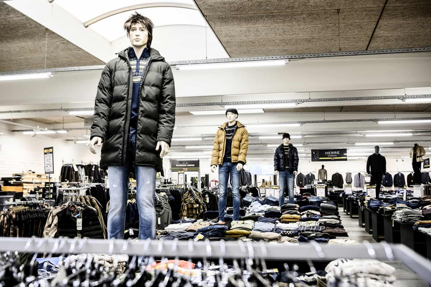 Anderledes Vejle-butik udvider: Sonny vil lave sjoveste tøjbutik - og børnene kan godt glæde | vafo.dk