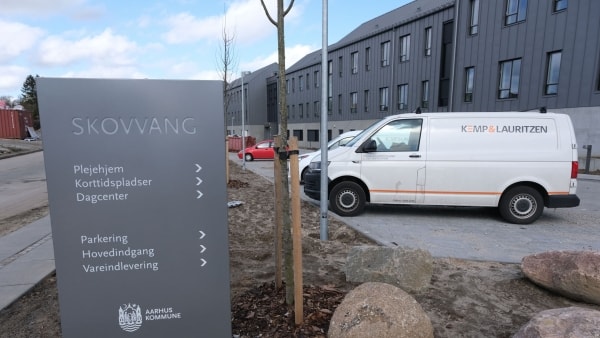 Voldsomme problemer på demensplejehjem i Aarhus: Tilsyn kræver forbedringer af plejen, omsorgen og tonen