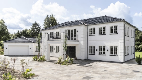 Drømmer du om et hus ud over det sædvanlige? Eksklusiv husbygger åbner i Aarhus