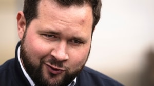 Anders Vistisen (DF) fortæller i en pressemeddelelse om podcasten, at han nu nok skal 