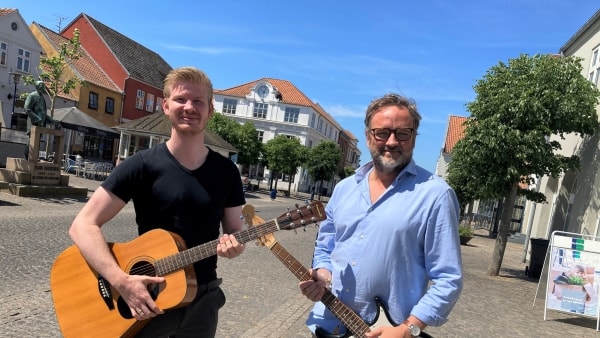 En Sommer For Fuld Musik: Henrik Og Morten Sørger For Mere Liv På ...