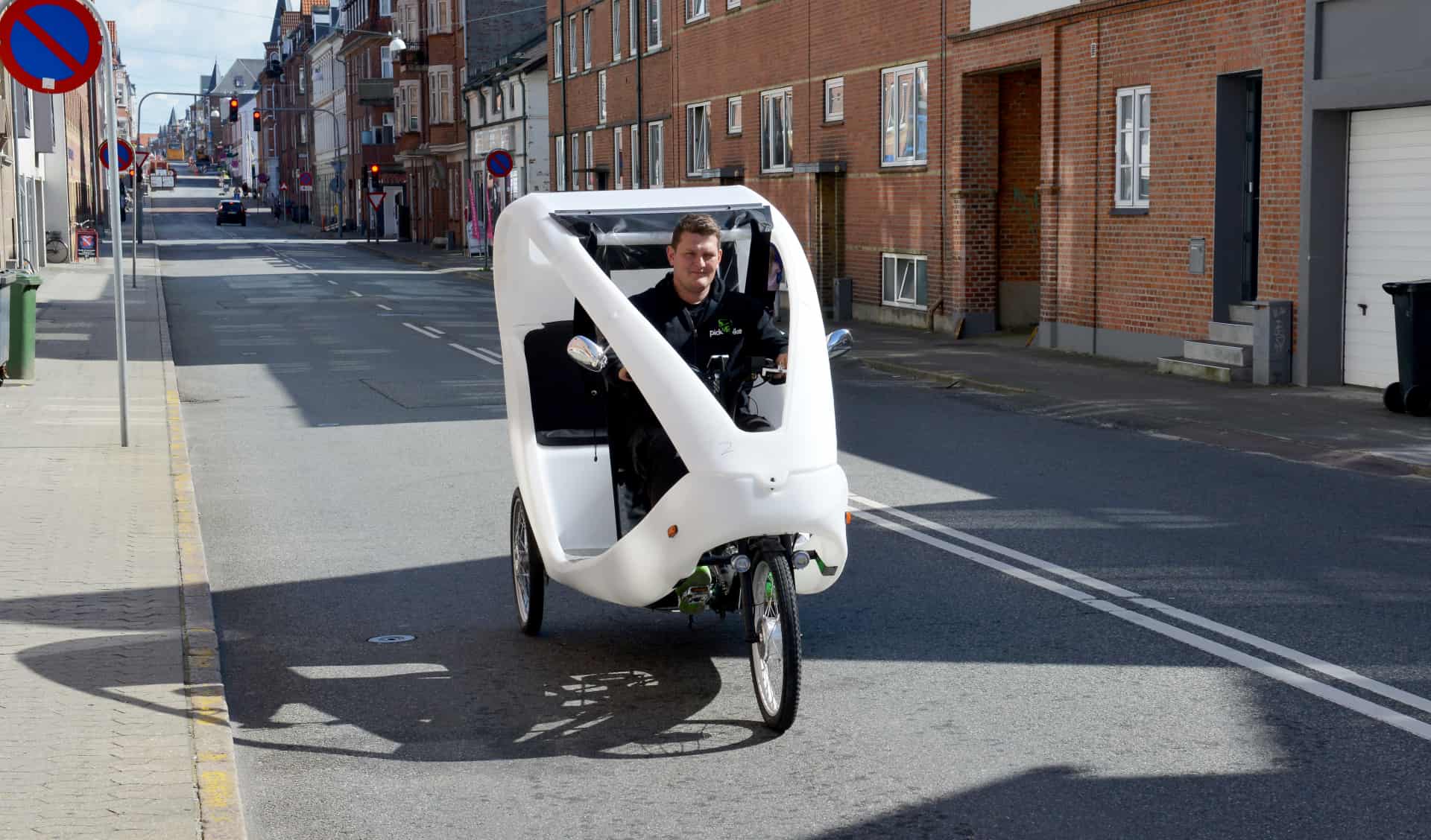 Fire Rickshaw Ny cykeltaxa ordning: Tramp og tjen penge | ugeavisen.dk