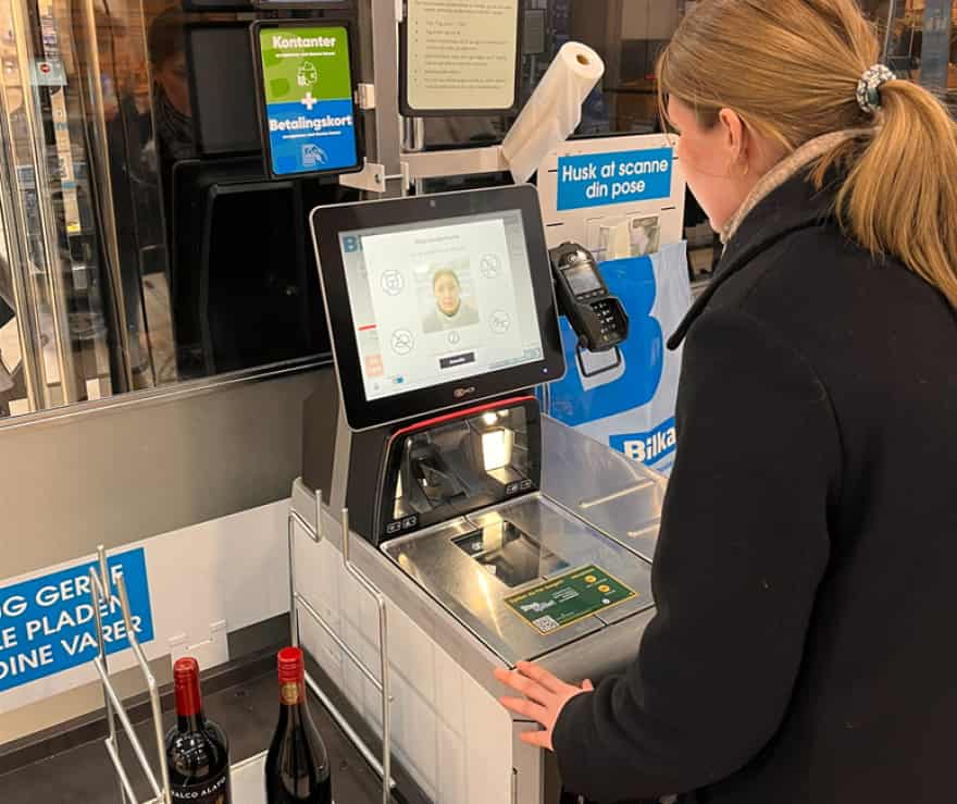 Nu kan Bilka scanne dit ansigt, hvis du vil købe alkohol: Nogle vil måske undre sig | avisendanmark.dk