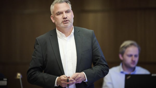 Politiker vil stikke en kæp i hjulet: Bandemedlemmers biler skal kunne konfiskeres