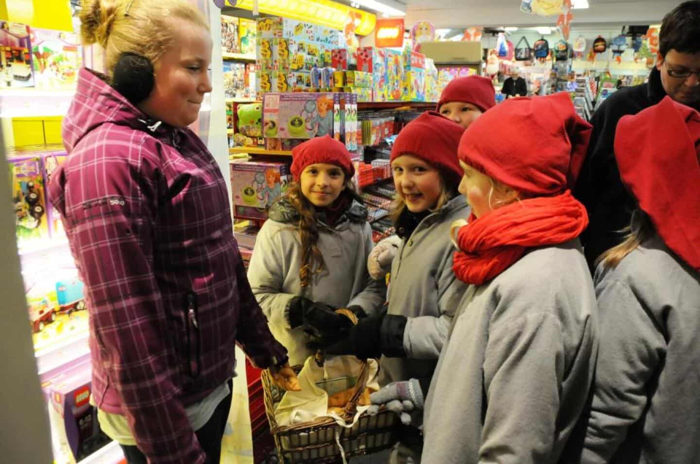 SE FOTOS: Det Var En Stille Julenat I Varde | Ugeavisen.dk