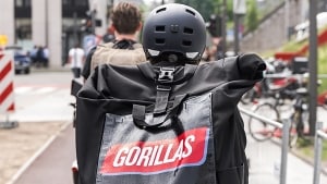 Endnu en budtjeneste er på vej ind i Aarhus. Denne gang er det tyske Gorillas med målsætningen om at kunne levere hverdagsvarer i midtbyen hurtigere end beboerne selv kan gå ned for at handle. Pressefoto