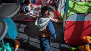 Den 2. januar suspenderede Ankestyrelsen adoptioner fra Sydafrika, som var DIA's største formidlingsland. Tirsdag besluttede DIA at stoppe med at formidle adoptioner fra udlandet til Danmark. (Arkivfoto). Foto: Michele Spatari/Ritzau Scanpix