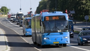 I begyndelsen af april vil en bruttoliste afsløre omfanget af mulige buslukninger og ruteomlægninger i forbindelse med en omfattende sparerunde i Region Midtjylland. Arkivfoto
