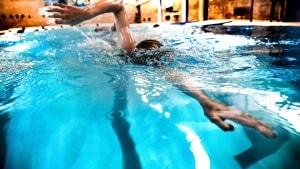 Det er uvist, hvornår svømmerne igen kan indtage bassinet på Nørrevangsskolen. Arkivfoto: Annelene Petersen