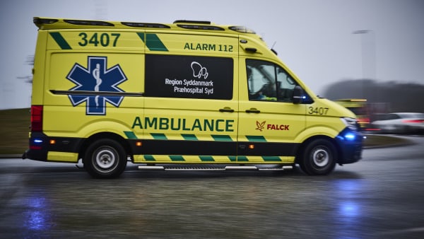 Skal ambulancerne hurtigere frem, koster det kassen: Spørgsmålet er, om det er pengene værd