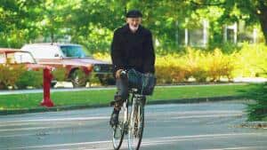 Jens Christian Skov på cykeltur gennem universitetsparken. Billedet her er fra år 2000. Arkivfoto: Axel Schütt