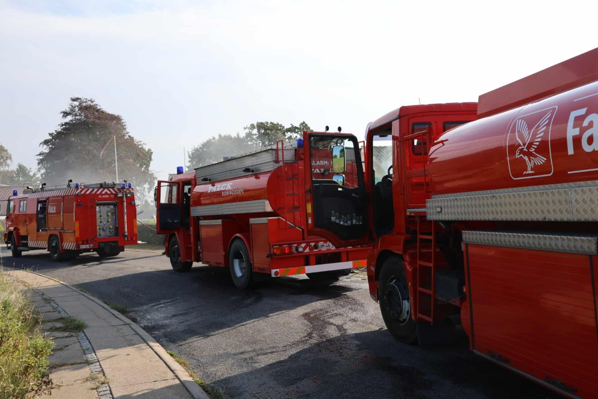 40 årig Kvinde Alvorligt Forbrændt Ved Brand I Rækkehus 81 årig Nabo Forsøgte At Redde Hende Ud 