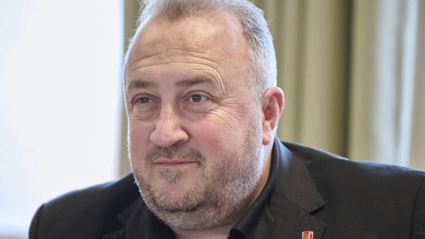 - Stop, stop, stop: Pilot tog fejl ved 235 kilometer i timen med fynsk politiker ombord