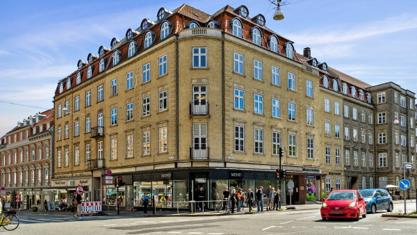 Trofæejendom er solgt: Derfor siger historisk Aarhus-virksomhed farvel til ikonisk adresse