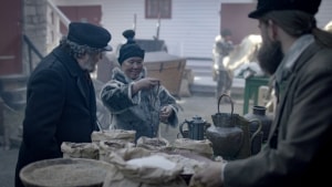 Inuitterne var vant til at handle med hinanden og derfor drevne forhandlere, så det krævede sin købmand at gøre en god forretning. Foto: Morten Krüger, DR