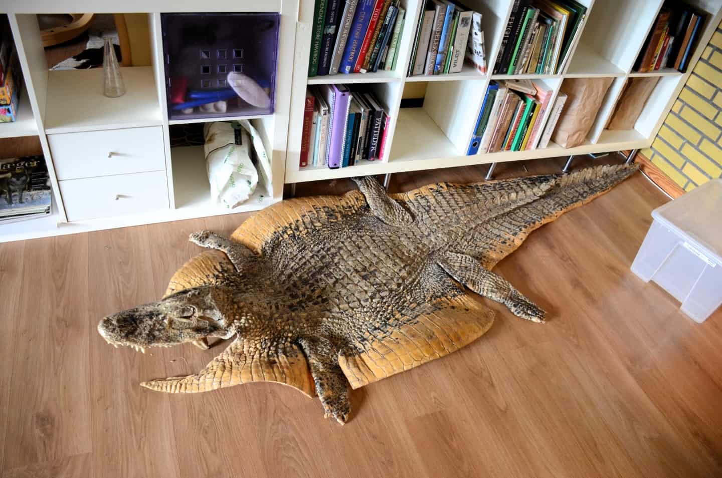 De elsker deres liv på farmen: Her bor hr. Weyse og fru Aurland og ...